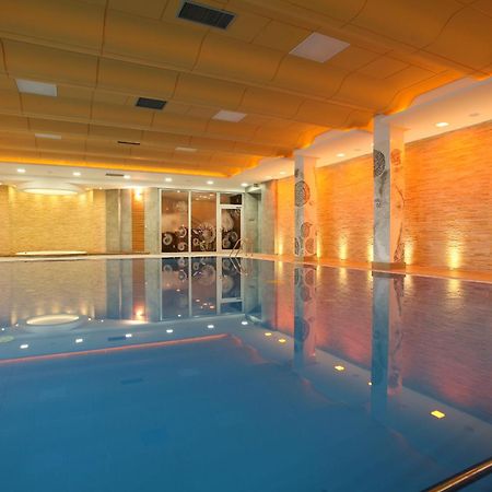 Hotel Perla Bieszczadow Geovita 차르나 외부 사진