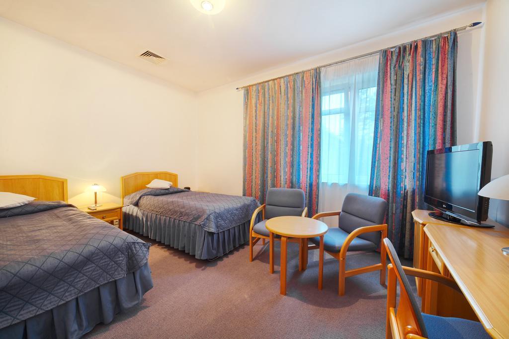 Hotel Perla Bieszczadow Geovita 차르나 외부 사진