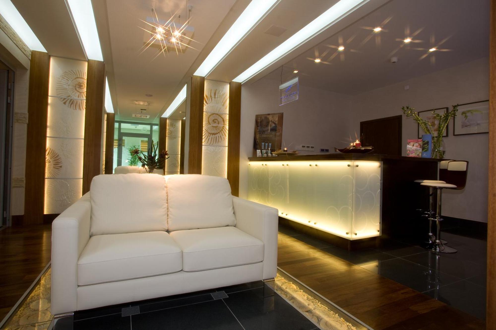 Hotel Perla Bieszczadow Geovita 차르나 외부 사진